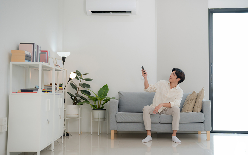 Adjusting aircon settings to prolong AC lifespan