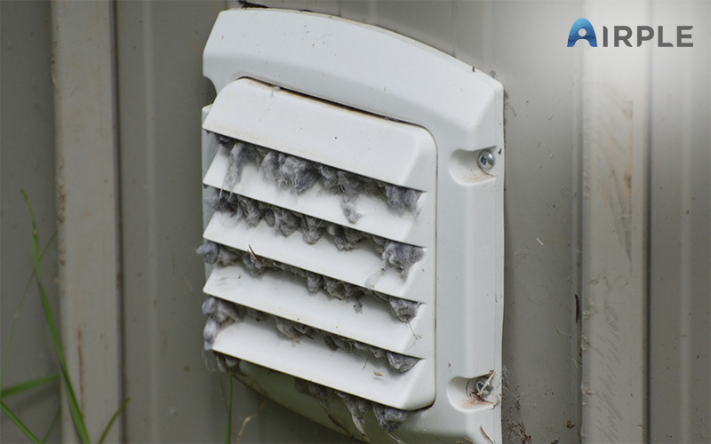Aircon vent clogged with pet hair and dust