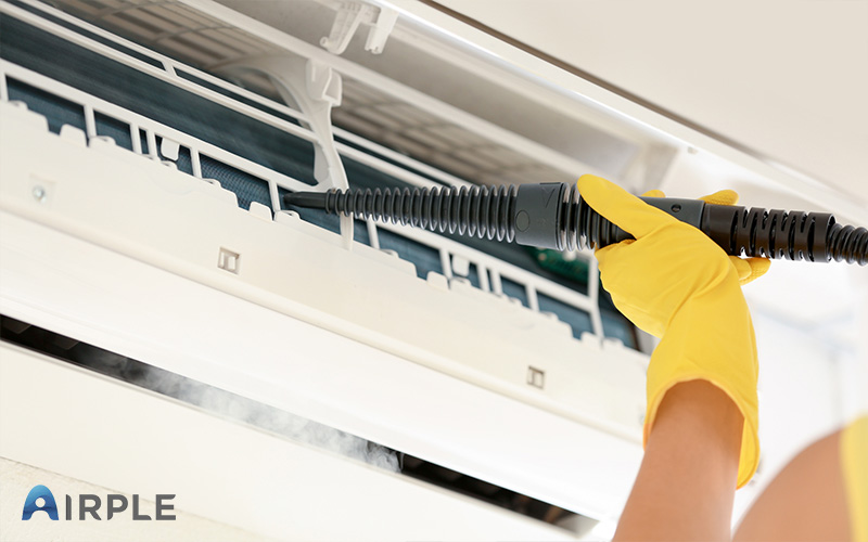 Self-vacuuming the aircon