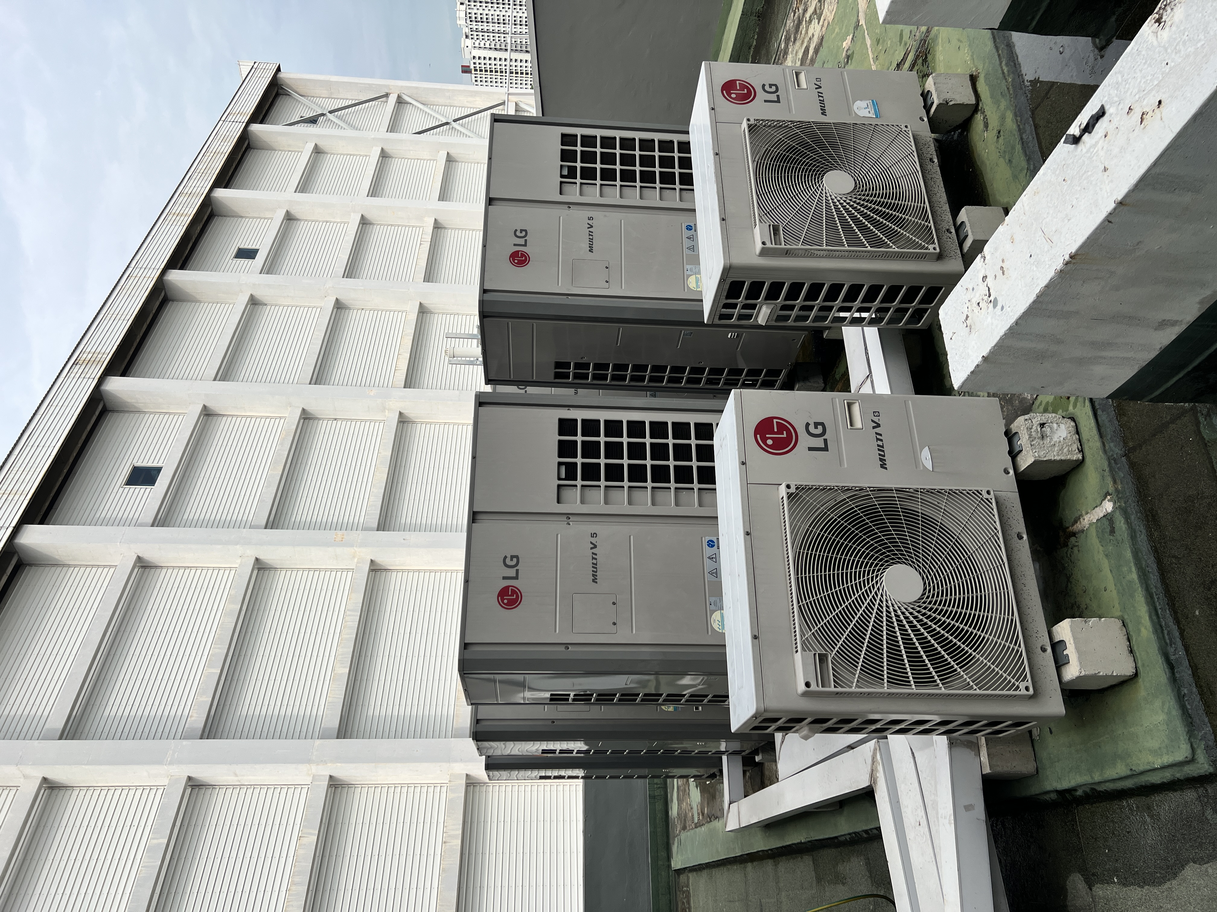 LG VRF System in Commercial Building 